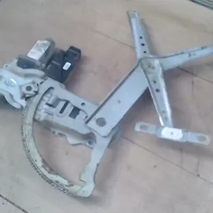 Vedd meg most OPEL CORSA C 00-06 Jobb első ablakemelő szerkezet elektromos 5 ajtós bontott alkatrész