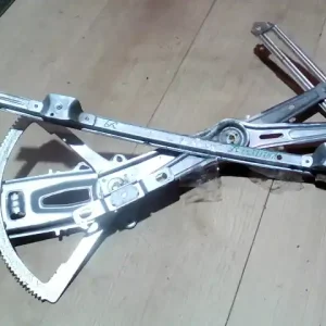 Akciós ár OPEL CORSA C 00-06 Jobb első ablakemelő szerkezet mechanikus 3 ajtós bontott alkatrész