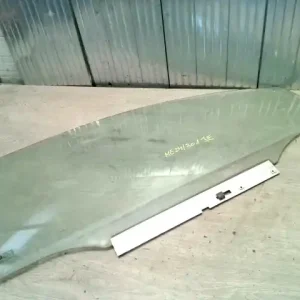 Vedd meg online OPEL CORSA C 00-06 Jobb első ajtóüveg 3 ajtós bontott alkatrész