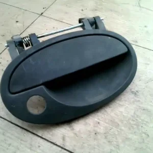 Vedd meg most OPEL CORSA C 00-06 Jobb első külső kilincs3 ajtós bontott alkatrész