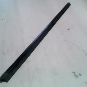 Vásárlói kedvenc OPEL CORSA C 00-06 Jobb első vízlehúzó gumicsík5 ajtós bontott alkatrész