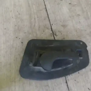 Végkiárusítás OPEL CORSA C 00-06 Jobb hátsó belső kilincs 5 ajtós bontott alkatrész