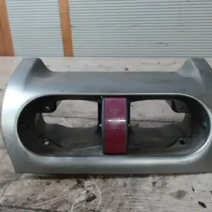 Újdonság OPEL CORSA C 00-06 Szellőző keret dísz középső bontott alkatrész