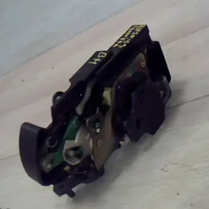 Vedd meg online OPEL FRONTERA B 98-04 Bal hátsó ajtó zárszerkezet központi záras elektromosbontott alkatrész