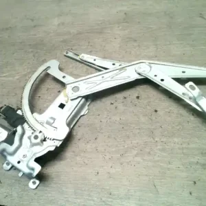 Végkiárusítás OPEL MERIVA A 03-09 Jobb első ablakemelő szerkezet elektromos 5 ajtós, ferdehátú bontott alkatrész