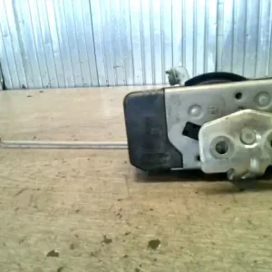 Ajánlat OPEL MERIVA A 03-09 Jobb első ajtó zárszerkezet központizáras 5 ajtós, ferdehátú bontott alkatrész