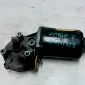 Végkiárusítás OPEL OMEGA A Ablaktörlő motor első 5 vezetékes bontott alkatrész