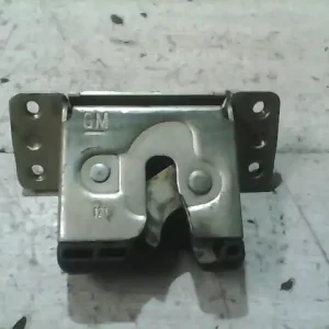 Szuper ajánlat OPEL OMEGA A Csomagtérajtó zárszerkezet bontott alkatrész