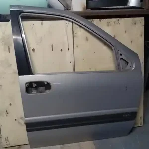 Azonnal elérhető OPEL SINTRA Jobb első ajtó. bontott alkatrész