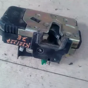 Szuper ajánlat OPEL VECTRA B 96-99 Jobb első ajtó zárszerkezet központizáras bontott alkatrész