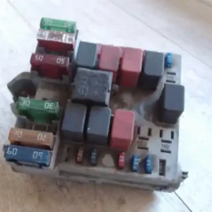 Újdonság FIAT STILO 01.09-06.12 Biztosítéktábla bcm bsi bsm sam gem modul1.6i bontott alkatrész