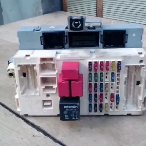 Ingyenes szállítás FIAT STILO 01.09-06.12 Biztosítéktábla bcm bsi bsm sam gem modul utastér bontott alkatrész