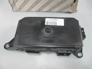 Ne maradj le FIAT STILO 01.09-06.12 Komfort elektronika bontott alkatrész