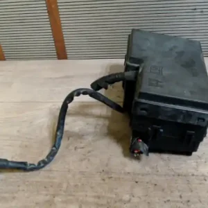 Expressz kézbesítés FORD Focus 2007.09.01-2011.02.28 Biztosítéktábla bcm bsi bsm sam gem modul motortér bontott alkatrész