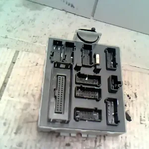 Szuper akció FORD FOCUS 98-04 Biztosítéktábla bcm bsi bsm sam gem modulbontott alkatrész