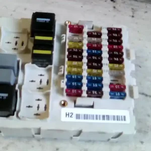 Csak ma FORD FOCUS 98-04 Biztosítéktábla bcm bsi bsm sam gem modul utastér bontott alkatrész