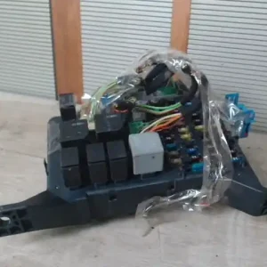 Azonnali szállítás FORD MONDEO 01-07 Biztosítéktábla bcm bsi bsm sam gem modulbontott alkatrész