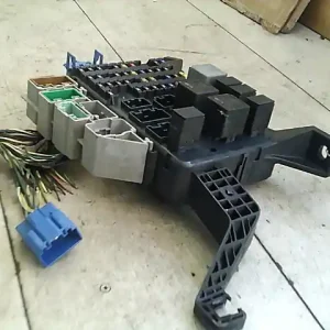 Akció FORD MONDEO 01-07 Biztosítéktábla bcm bsi bsm sam gem modul utastér 2.0tddi bontott alkatrész