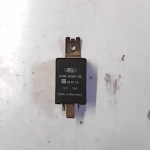 Biztonságos fizetés FORD SIERRA 91-93 Izzítórelé bontott alkatrész