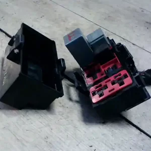 Árengedmény FORD TRANSIT 99-06 Biztosítéktábla bcm bsi bsm sam gem modul utastér bontott alkatrész