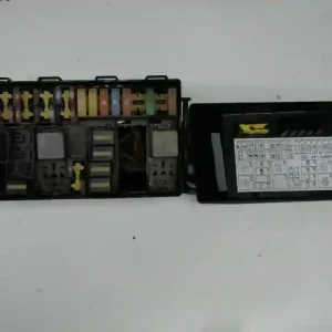 Vedd meg online FORD TRANSIT CONNECT 02- Biztosítéktábla bcm bsi bsm sam gem modulbontott alkatrész