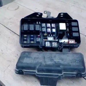 Szuper ajánlat HONDA ACCORD 96-99 Biztosítéktábla bcm bsi bsm sam gem modul motortér bontott alkatrész