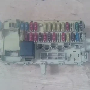 Azonnal elérhető HONDA CIVIC 92-96 Biztosítéktábla bcm bsi bsm sam gem modul utastér 1.4i bontott alkatrész