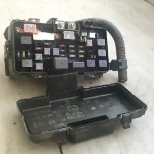 Utolsó esély HONDA Stream 2000.10.01-2006.12.31 Biztosítéktábla bcm bsi bsm sam gem modul motortér bontott alkatrész