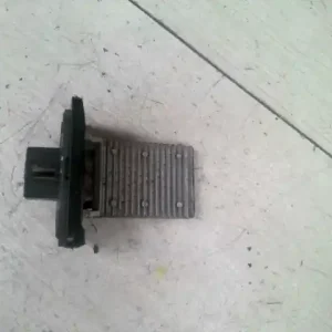 Gyors kiszállítás HYUNDAI Accent 00-03 Fűtőmotor előtét ellenállásbontott alkatrész