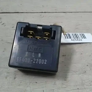 HYUNDAI Accent 00-03 Relé bontott alkatrész Szuper ajánlat