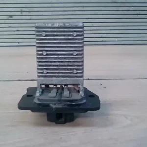 HYUNDAI ACCENT 03-06 Fűtőmotor előtét ellenállás1.3i bontott alkatrész Csak ma