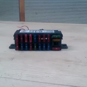 Csak ma HYUNDAI COUPE 97- Biztosítéktábla bcm bsi bsm sam gem modul utastér 2.0i bontott alkatrész