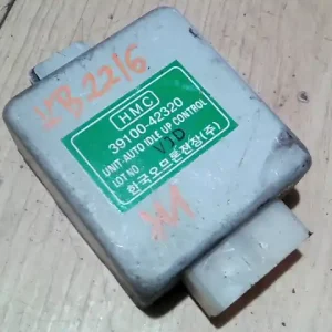 HYUNDAI H1 Egyéb elektronika bontott alkatrész Vedd meg online