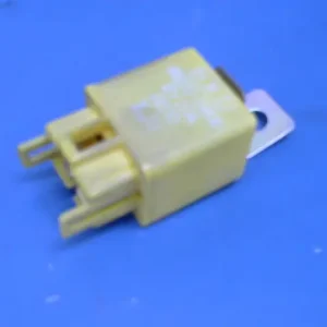 HYUNDAI H1 Relé bontott alkatrész Ajánlat