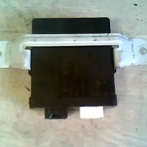 Szezonális akció HYUNDAI Santa Fe 2001.03.01-2006.01.30 Ablakemelő vezérlő elektronika bontott alkatrész