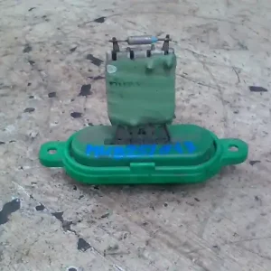 IVECO Daily 2000-2006 35C13 Fűtőmotor előtét ellenállásbontott alkatrész Ingyenes szállítás