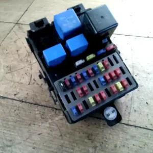 Végkiárusítás KIA PICANTO Biztosítéktábla bcm bsi bsm sam gem modul3 ajtós bontott alkatrész