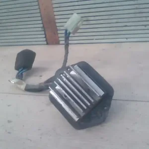 Korlátozott ajánlat KIA PREGIO Fűtőmotor előtét ellenállás2.7d bontott alkatrész