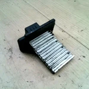 Szezonális akció KIA RIO 2000.04-2005.06 Fűtőmotor előtét ellenállás1.3i bontott alkatrész