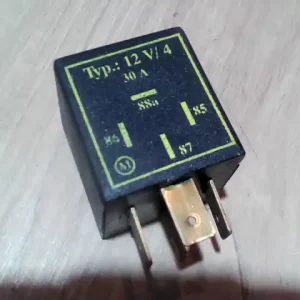 Biztonságos fizetés LADA 2101 Relé kapcsoló relé 12v 30a bontott alkatrész