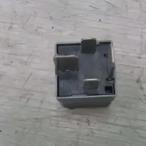 Gyors szállítás LANDROVER FREELANDER 2006-2014 Relé bontott alkatrész