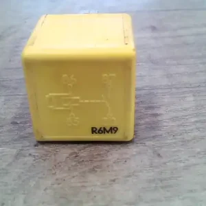 Biztonságos fizetés LANDROVER FREELANDER 98-04 Relé 2.5i bontott alkatrész