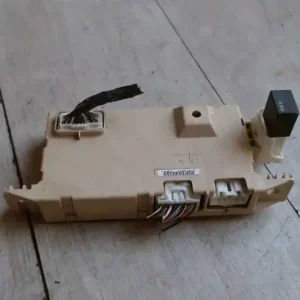 Biztonságos fizetés MAZDA 2 03.04-07.11 Biztosítéktábla bcm bsi bsm sam gem modulbontott alkatrész