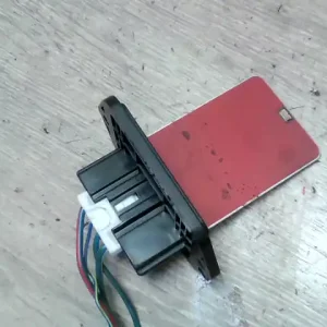 Szuper akció MAZDA 2 03.04-07.11 Fűtőmotor előtét ellenállás1.3 benzines bontott alkatrész