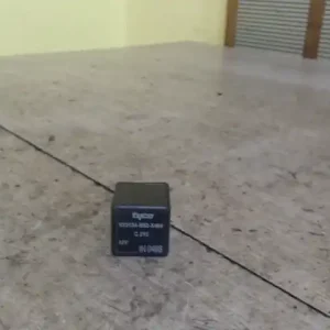 Kiárusítás MAZDA 3 03.10-06.06 Relé bontott alkatrész