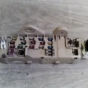 MAZDA 323F 98-04 Biztosítéktábla bcm bsi bsm sam gem modul utastér bontott alkatrész Árengedmény