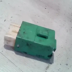 Prémium MAZDA 323 98-01 Egyéb elektronika 1.3i bontott alkatrész