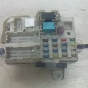 Ne maradj le MAZDA 6 02-05 Biztosítéktábla bcm bsi bsm sam gem modul utastér 2.0dbontott alkatrész