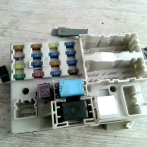 MAZDA 6 02-05 Biztosítéktábla bcm bsi bsm sam gem modul utastér bontott alkatrész Árcsökkenés