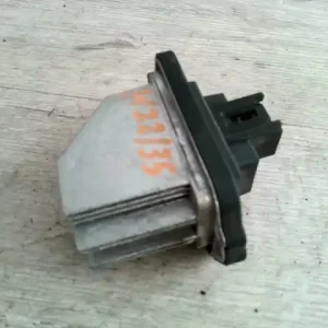 Olcsó MAZDA 6 02-05 Fűtőmotor előtét ellenállásbontott alkatrész